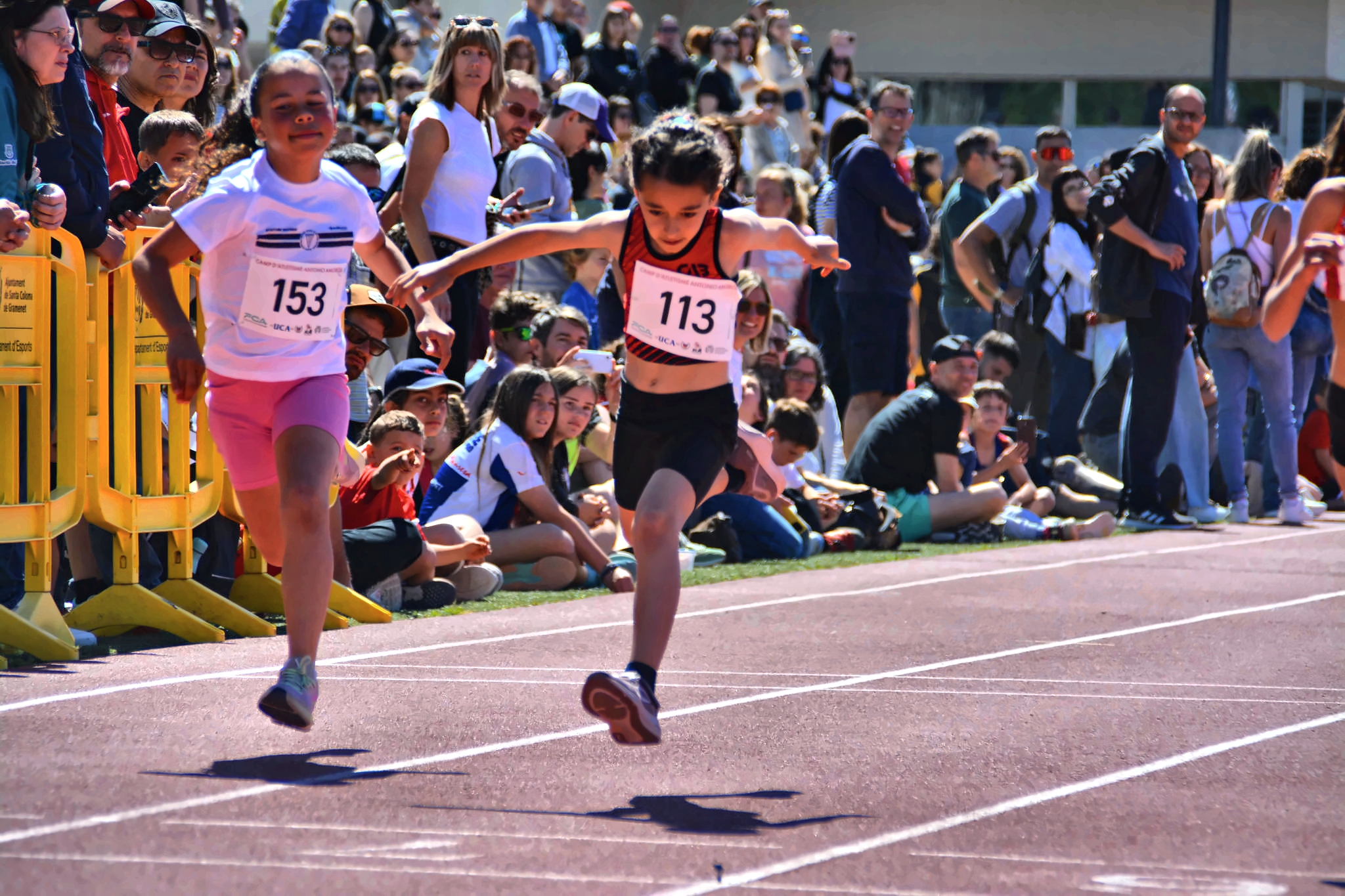 Club Atletisme Badalona - Escola